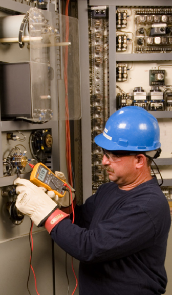 四個(gè)用戶群，四種萬用表